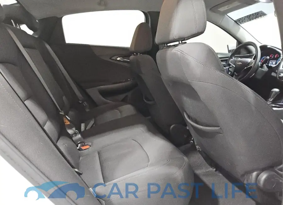 1G1ZD5ST7LF101868# 10