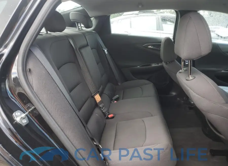 1G1ZD5ST8PF212810# 10