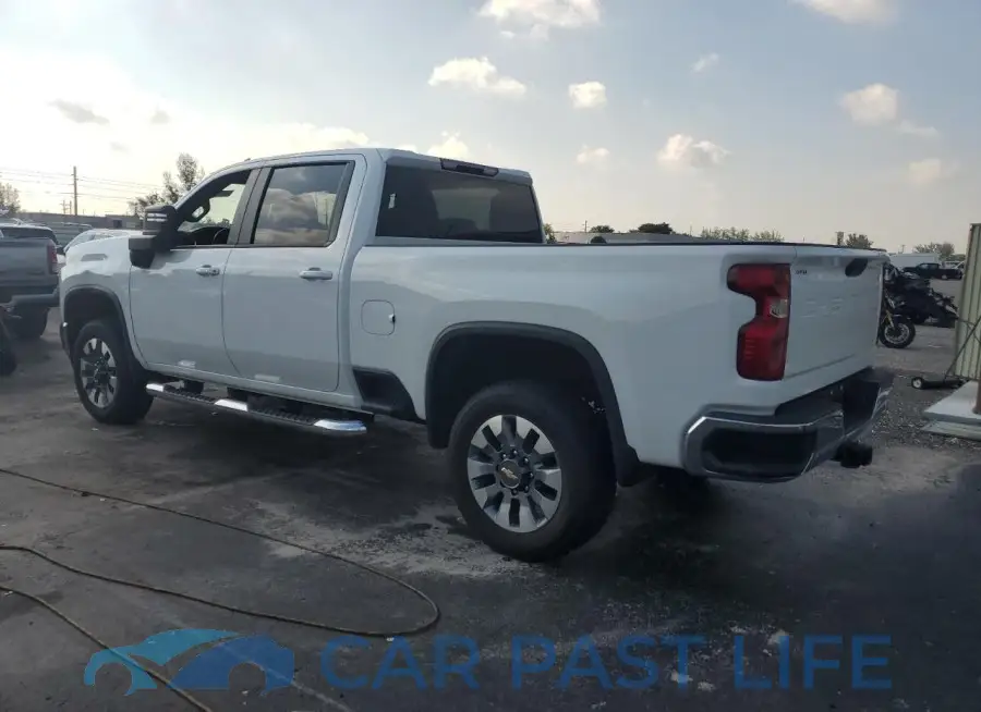 1GC4WNEY2NF130068# 2