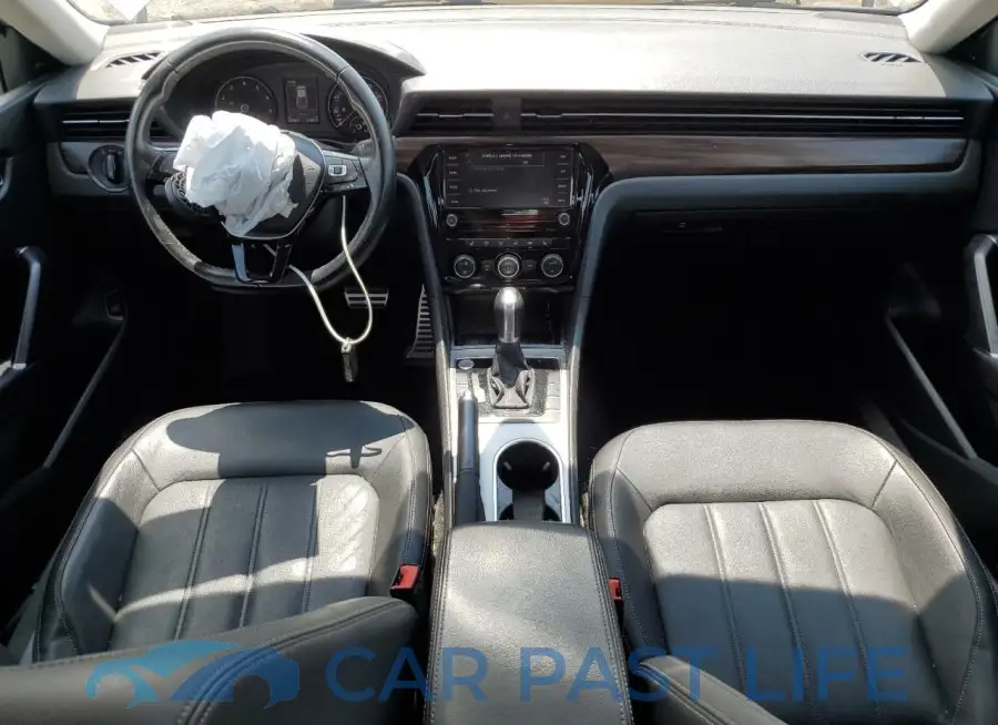 1VWCA7A30LC009373# 8