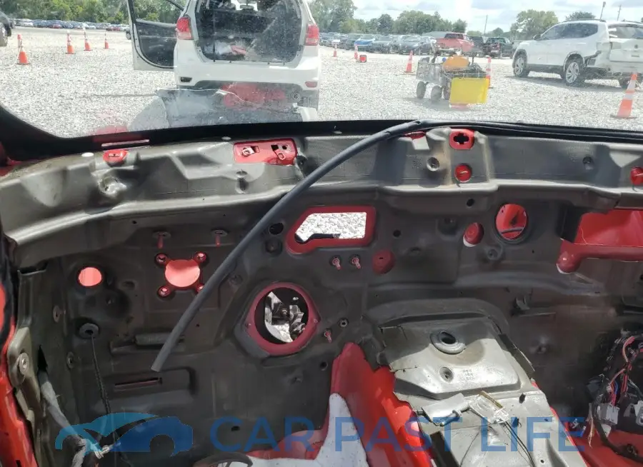 2C3CDXGJ2JH116987# 9