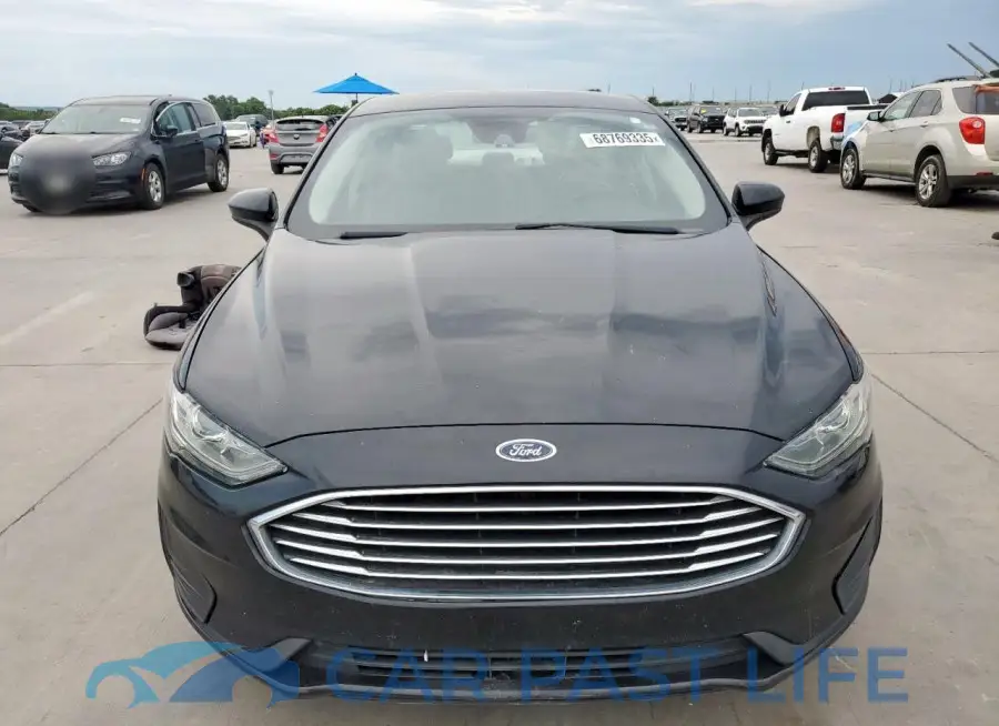 3FA6P0LU2KR187755# 5