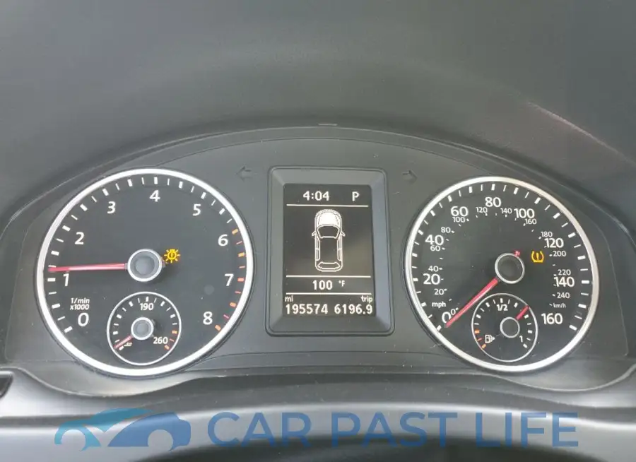 WVGAV7AX8GW585763# 9