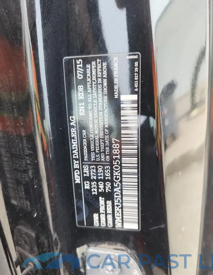 WMEFJ5DA5GK051887# 12