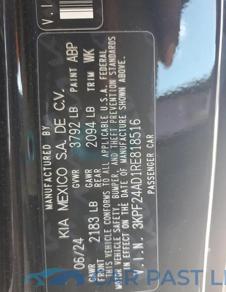 3KPF24AD1RE818516# 12