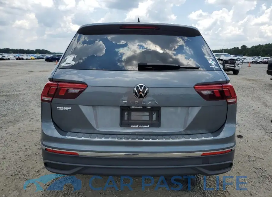 3VVRB7AX9RM020989# 6