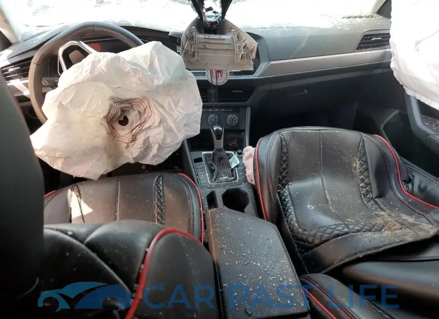 3VW5M7BU8RM099449# 8