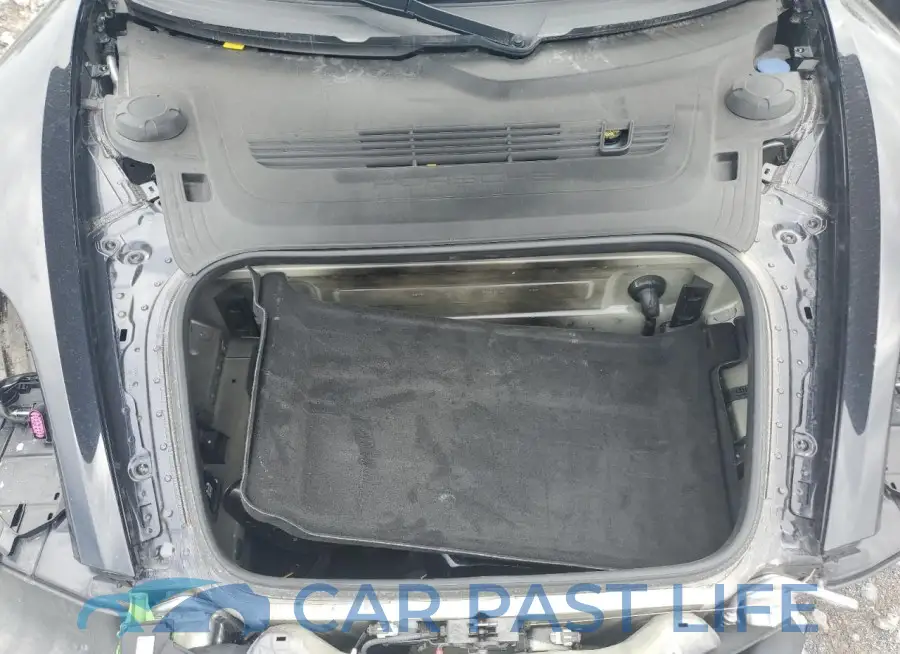 WP0AC2A82GK191897# 11
