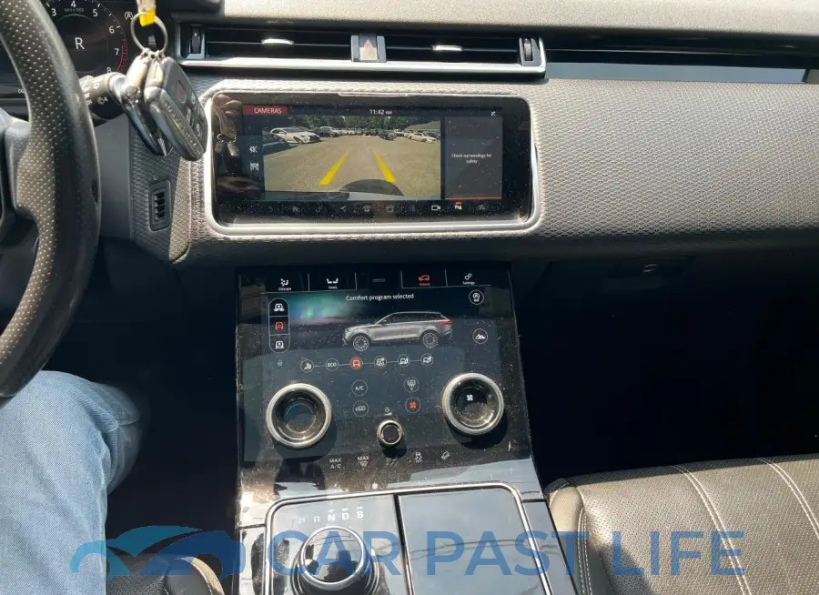 SALYB2RV9JA739797# 10