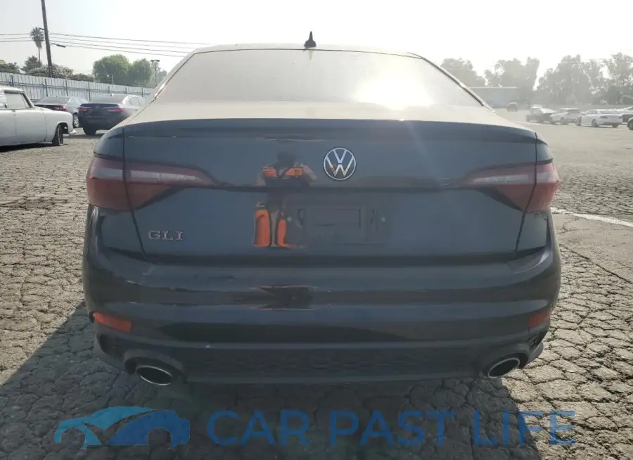3VW2T7BU2NM025198# 6
