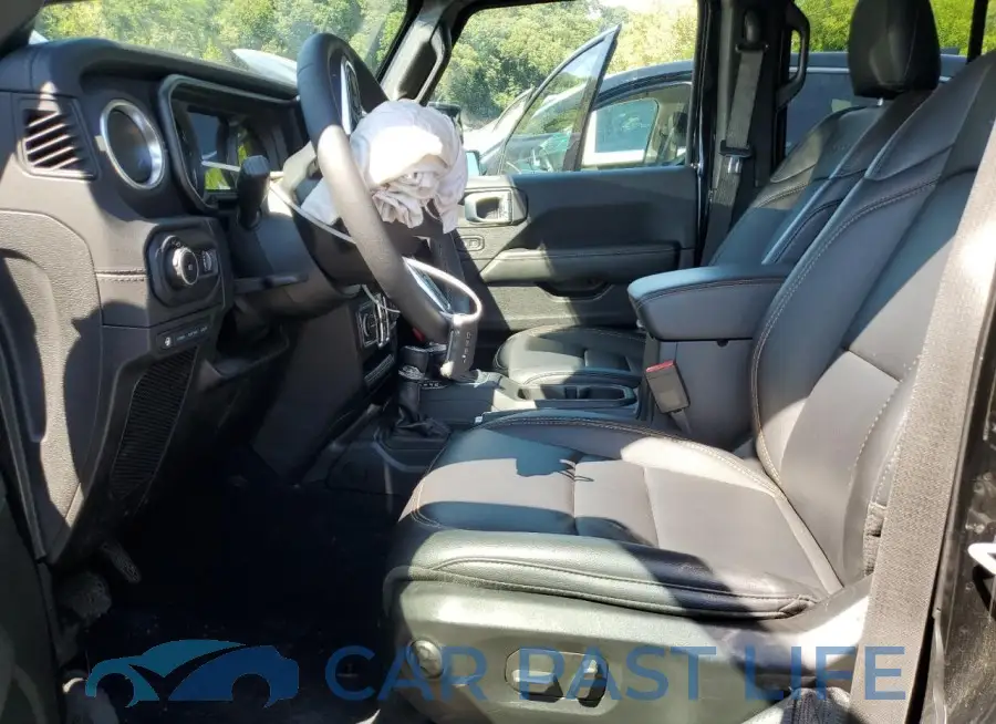1C4RJXP63RW228673# 7