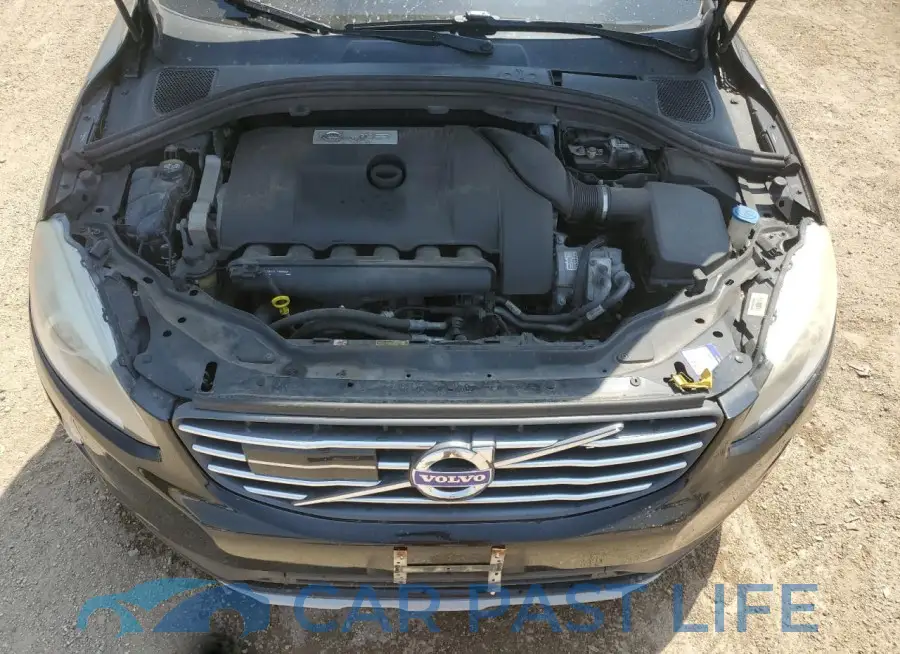 YV4902RM8G2833744# 11