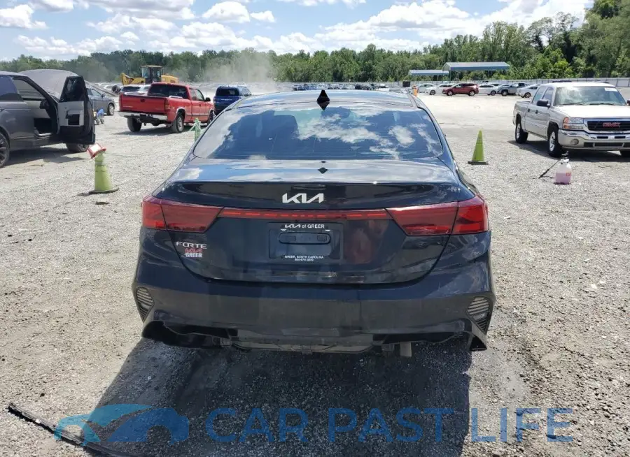 3KPF24AD5PE564600# 6