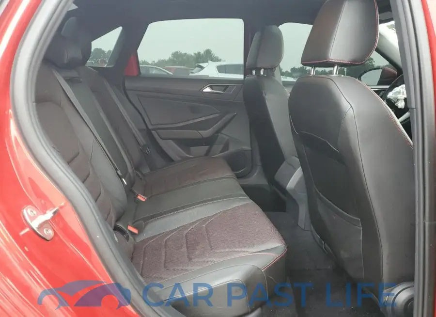 3VW2T7BU7RM000108# 10