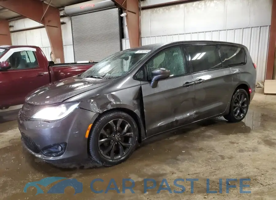2C4RC1FG1JR315714# 1