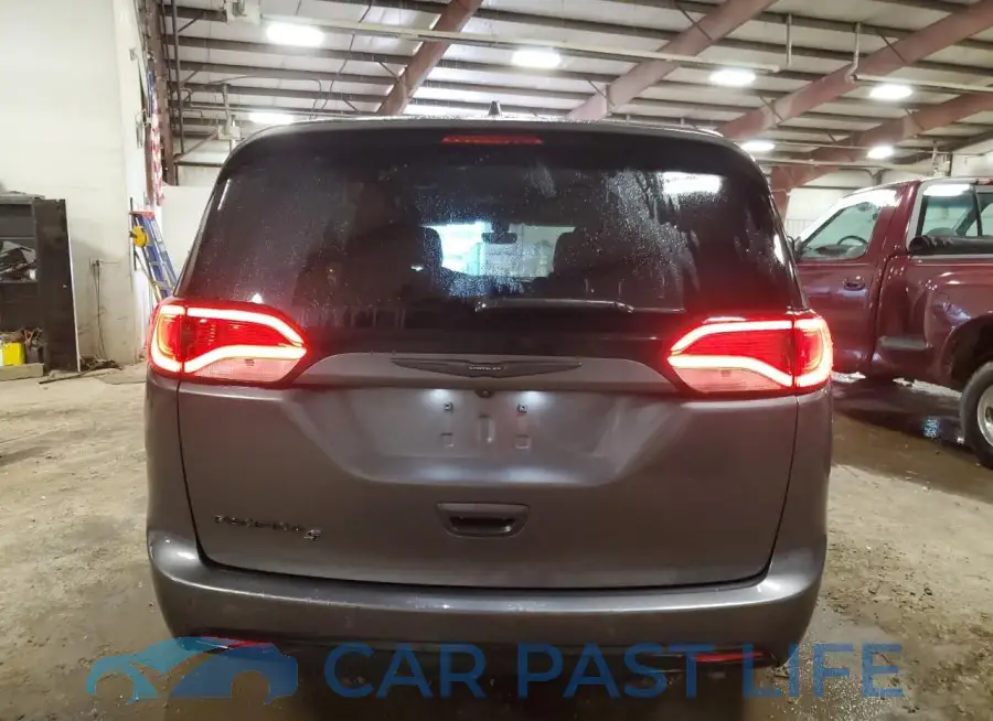 2C4RC1FG1JR315714# 6