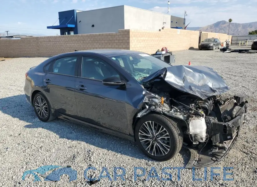 3KPF54AD9RE707168# 4