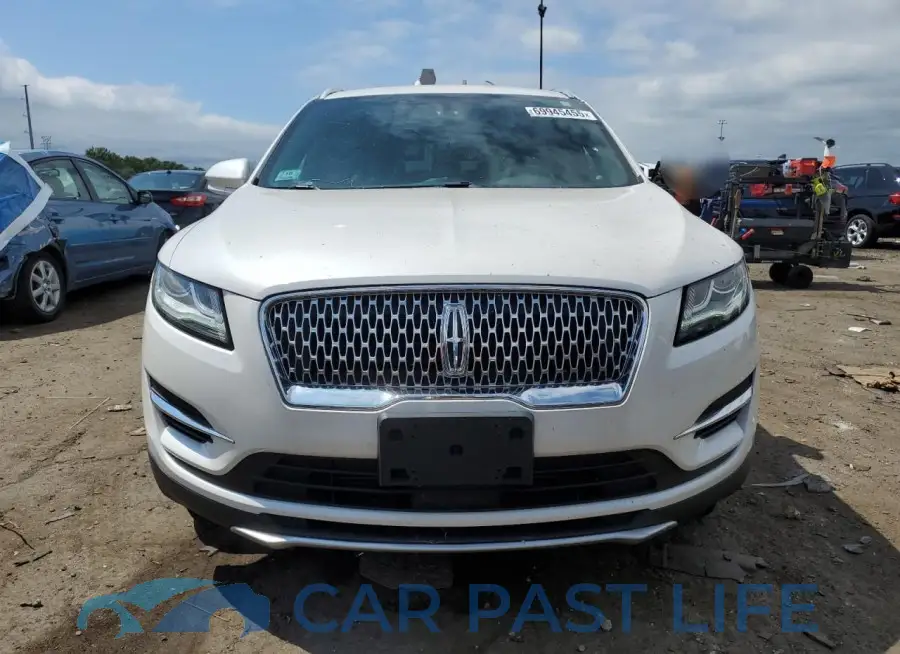 5LMCJ1D90KUL49737# 5