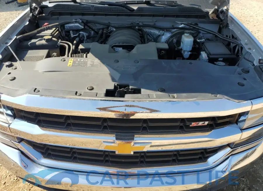 1GCRCREC4JZ151751# 11