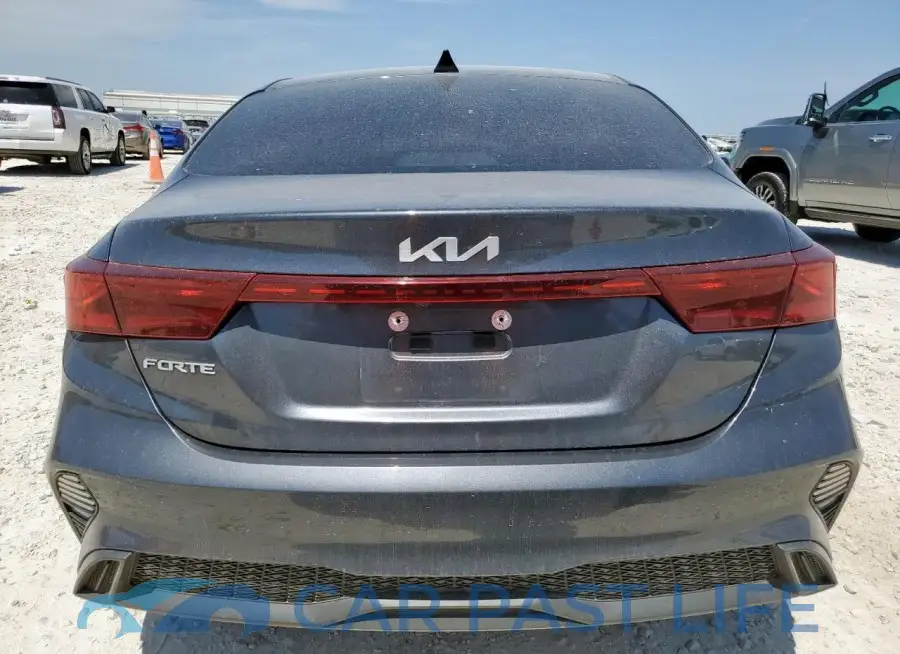 3KPF24AD1PE679839# 6