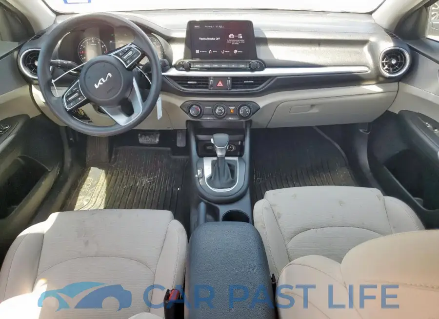 3KPF24AD1PE679839# 8