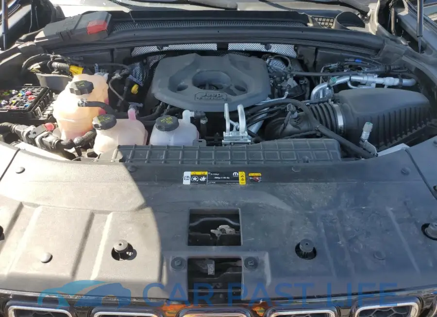 1C4RJYD66P8792085# 12