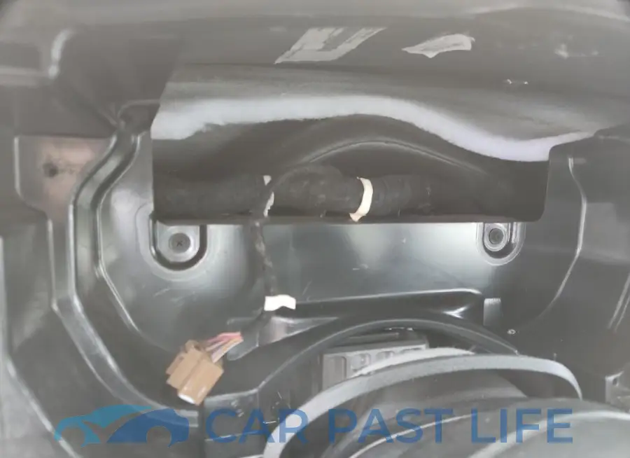 2C3CDXGJ4LH122597# 9