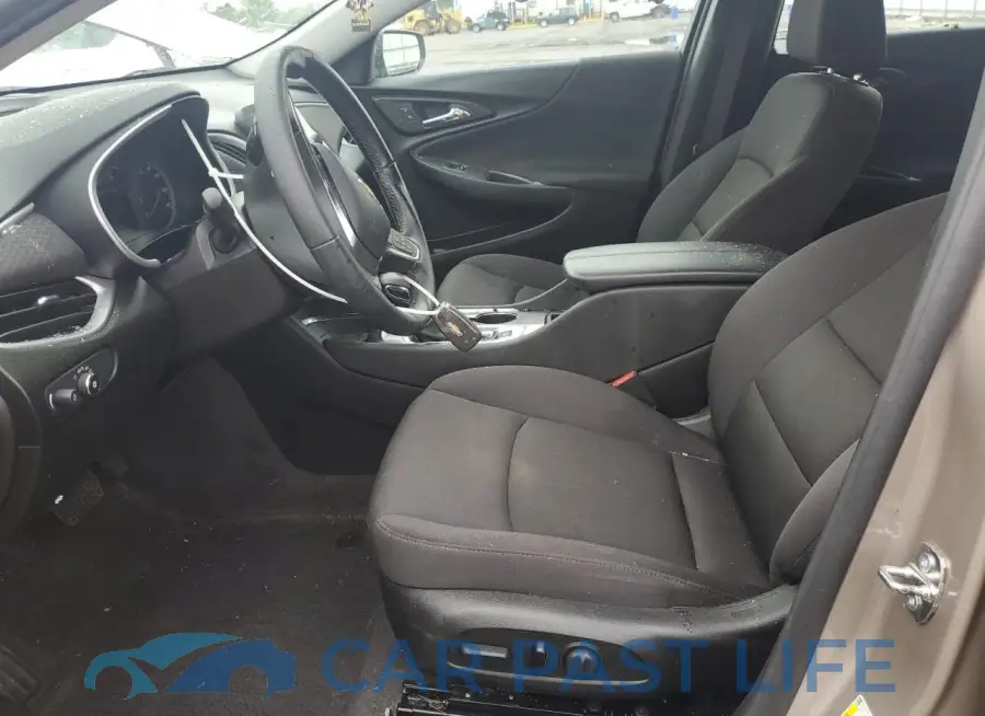 1G1ZD5ST3PF238831# 7