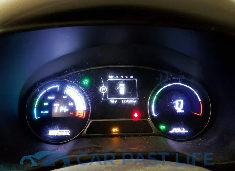 KNDJP3AE8J7026754# 9