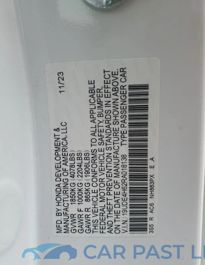 19UDE4H62RA018138# 12