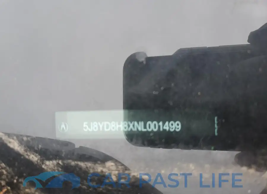 5J8YD8H8XNL001499# 13