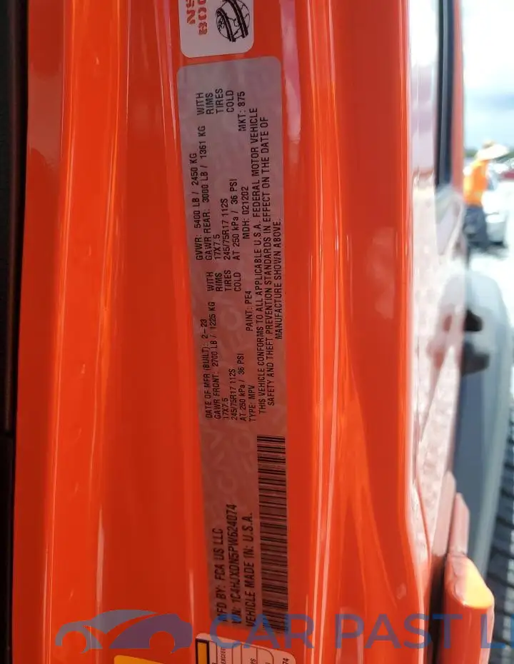 1C4HJXDN5PW624074# 13