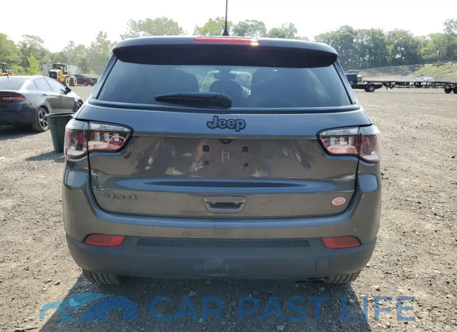 3C4NJDEB1MT575432# 6