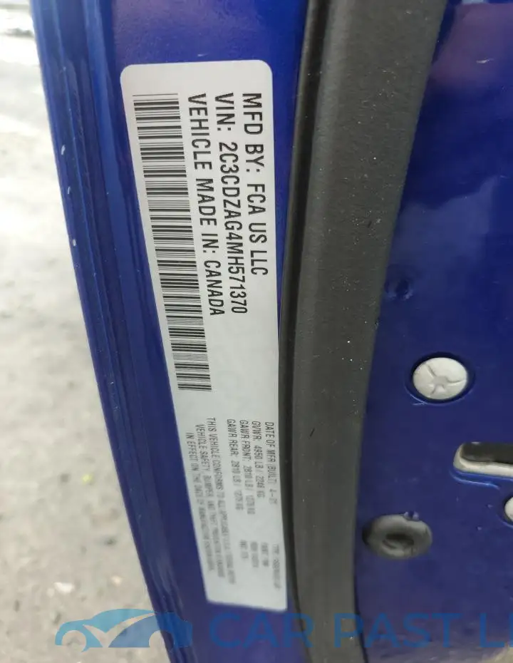 2C3CDZAG4MH571370# 12