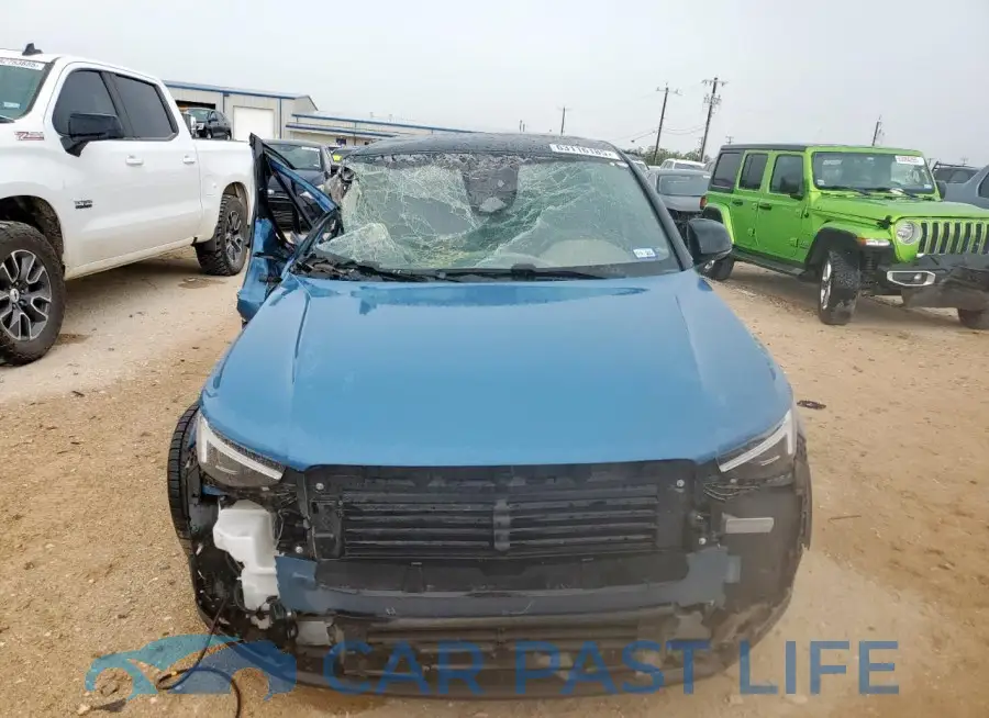 YV4ED3GB5N2004153# 5