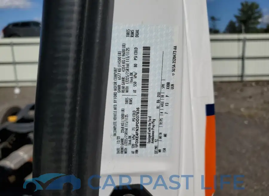 1FDXE4FN3PDD37836# 13