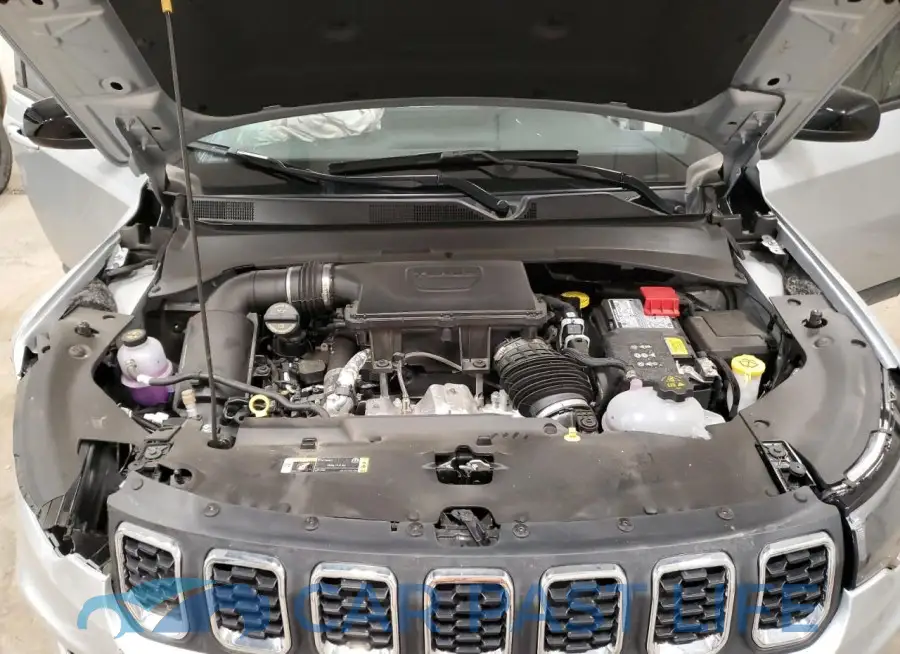 3C4NJDBN6RT175193# 11