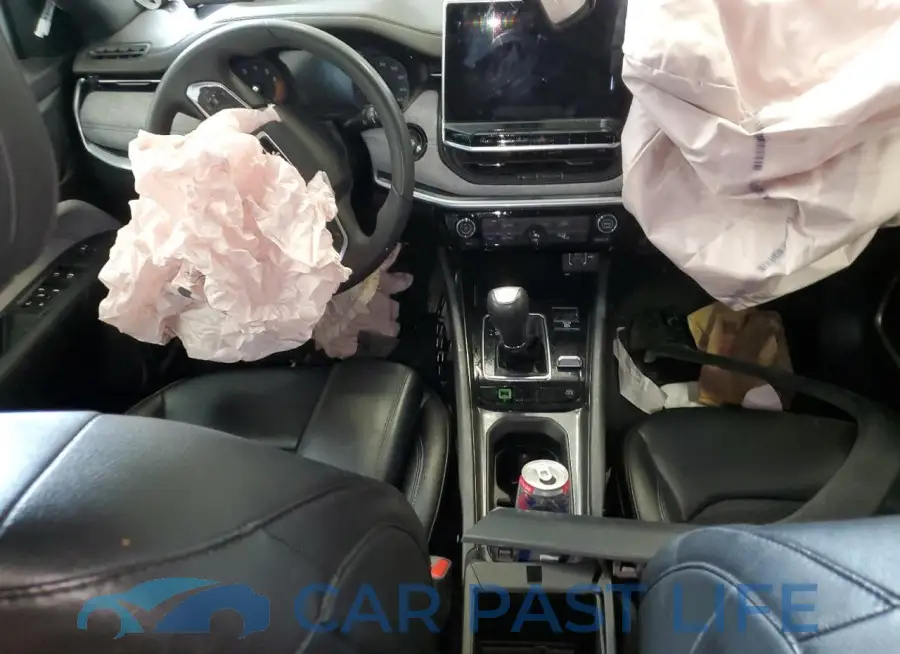 3C4NJDBN9RT110631# 8