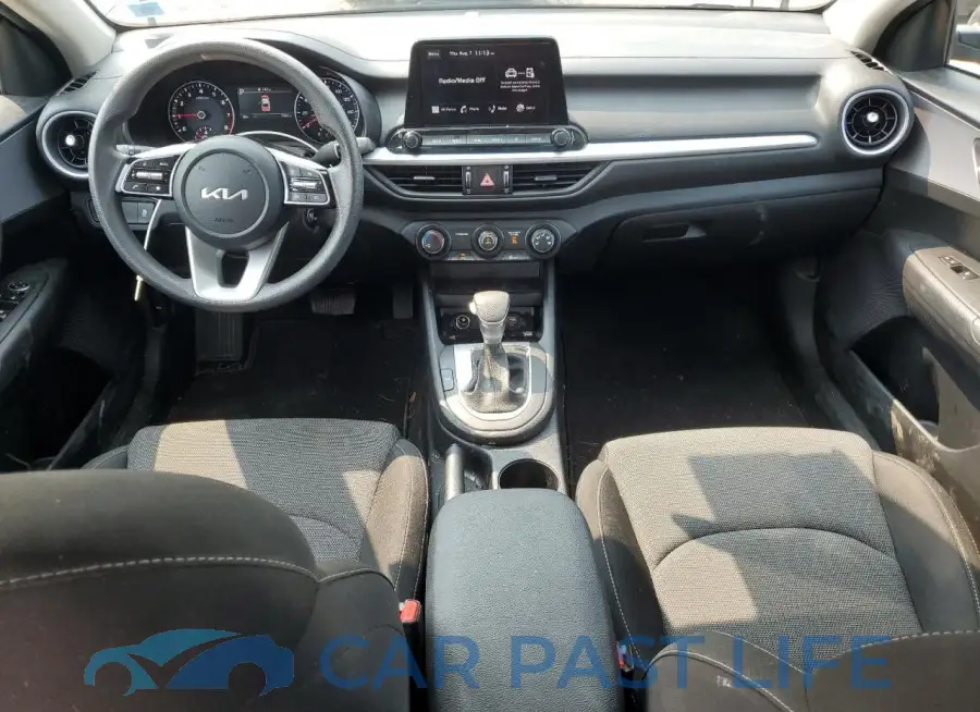 3KPF24AD9RE827416# 8