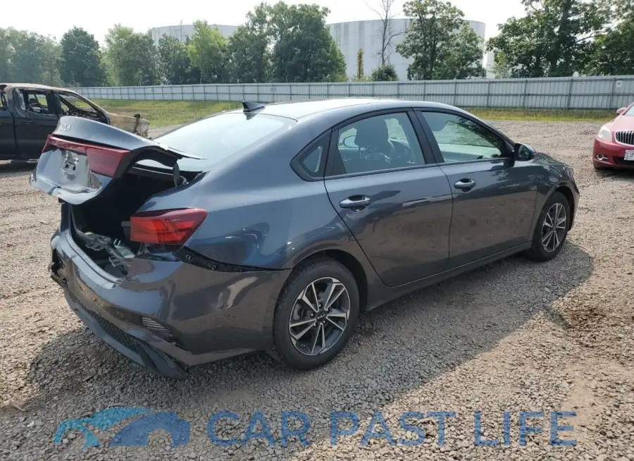 3KPF24AD9RE827416# 3
