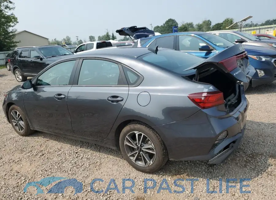 3KPF24AD9RE827416# 2