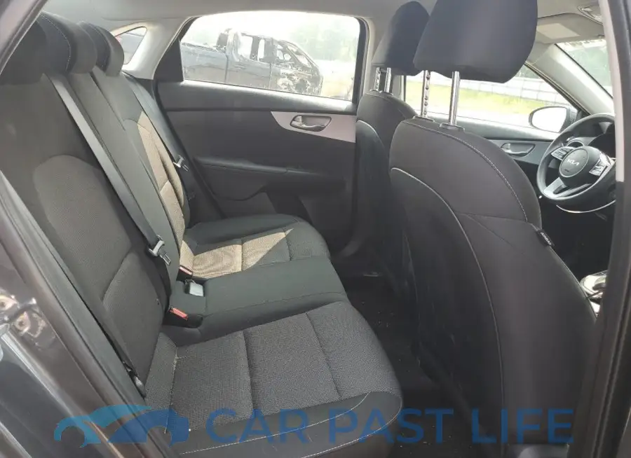3KPF24AD9RE827416# 10