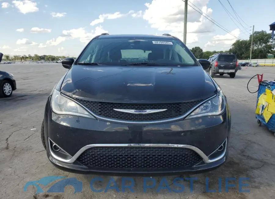 2C4RC1BG7KR652332# 5