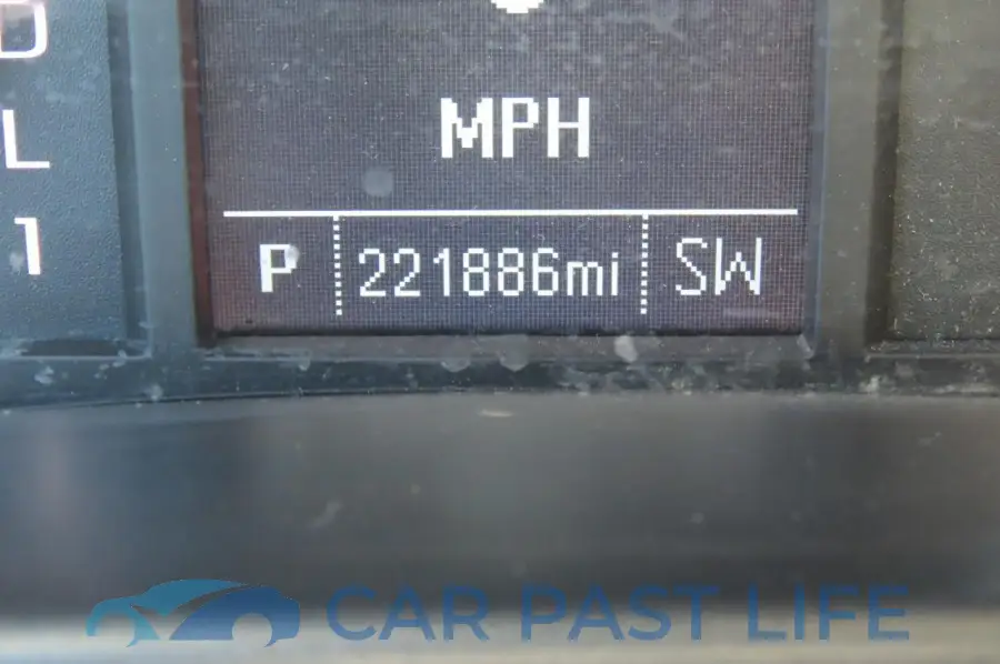 1GB0CUEG7HZ278152# 8