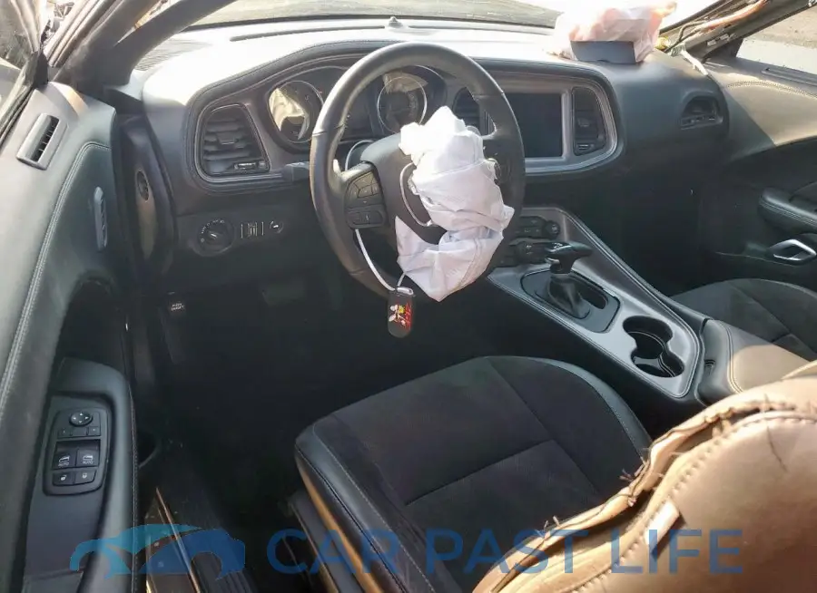 2C3CDZFJ9PH688631# 8