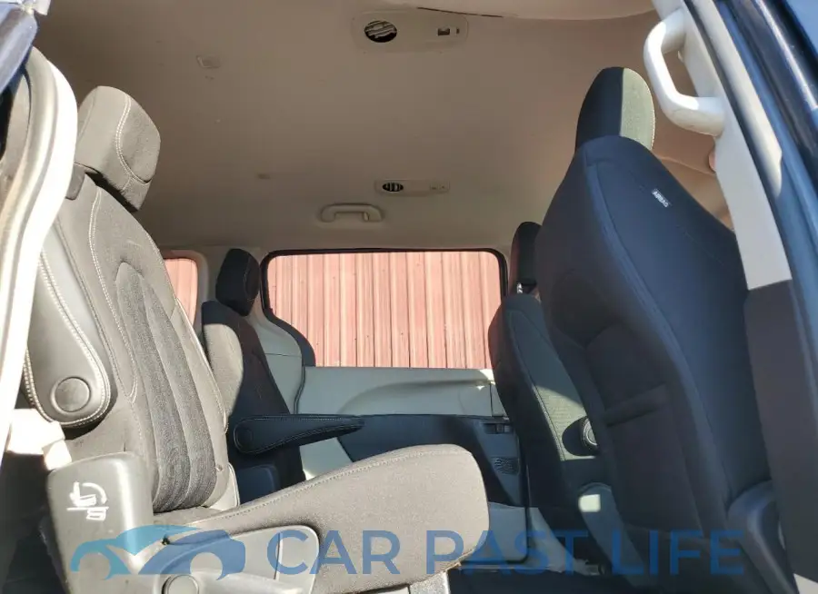 2C4RC1ZG6MR556524# 11