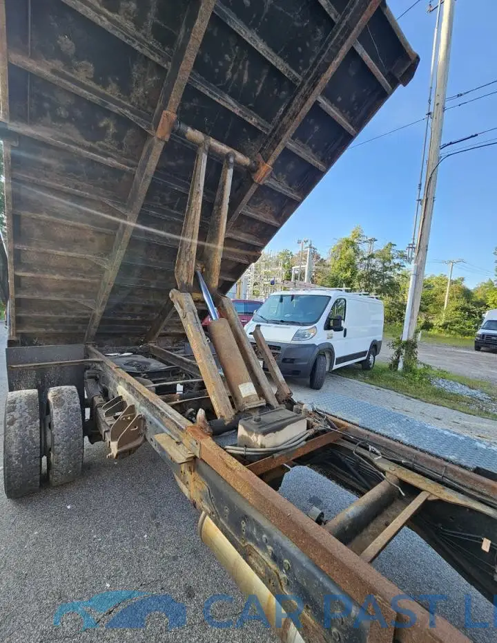 3C7WRNCL3JG209882# 7