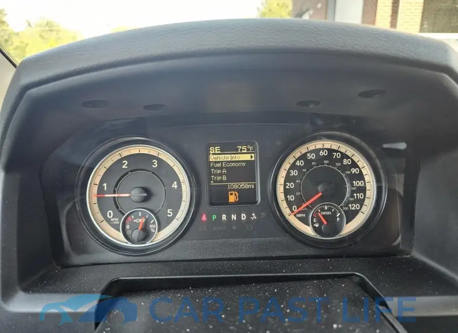 3C7WRNCL3JG209882# 8