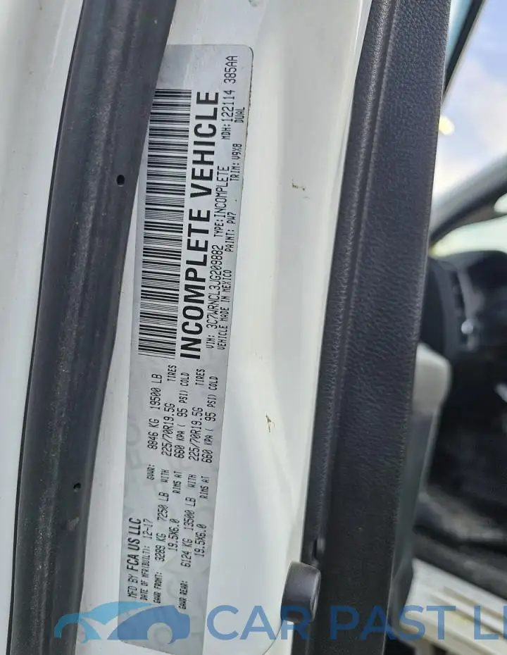 3C7WRNCL3JG209882# 10