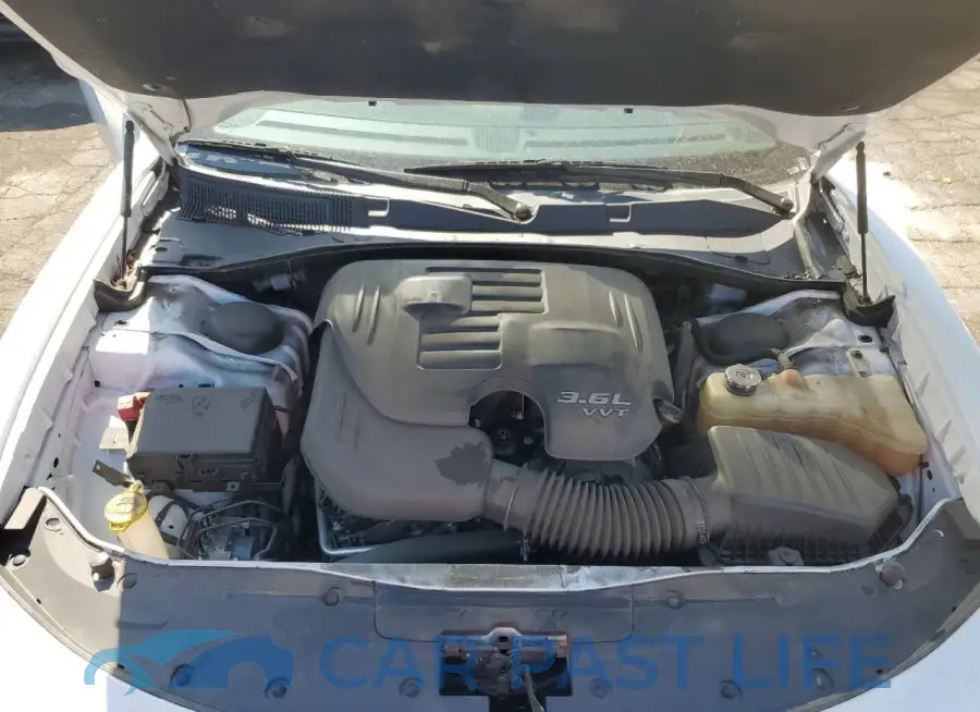 2C3CDXBG2NH161025# 11